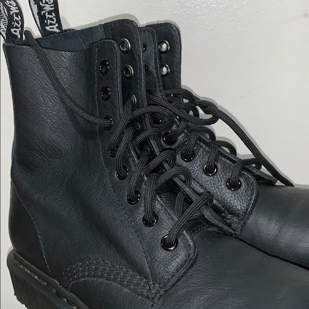 Dr. Martin air cushioned sole shoes